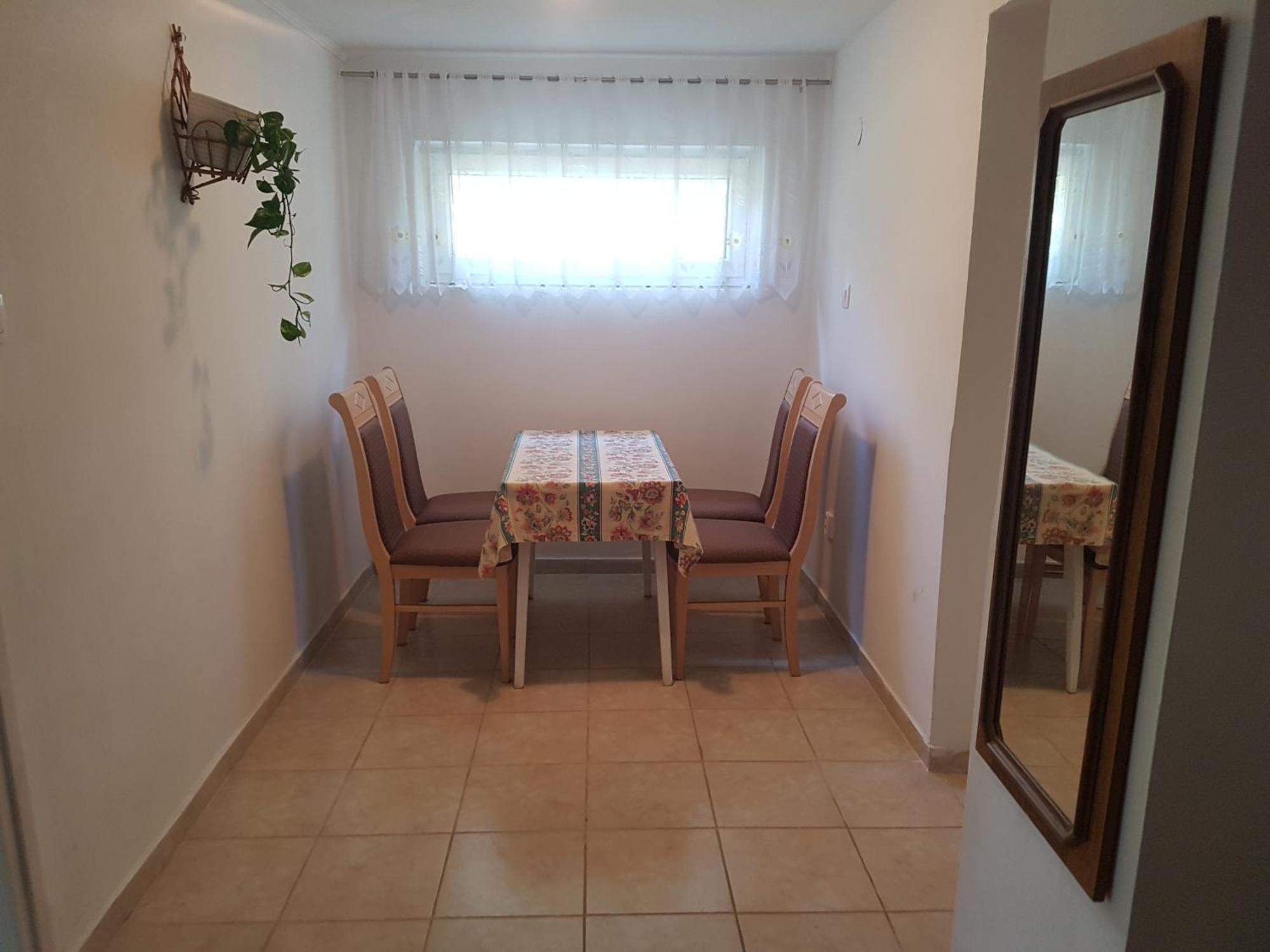 Apartamento Kriszta Apartmanház Balatonlelle Exterior foto